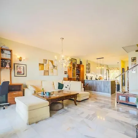公寓 105 - Duplex With Views, *