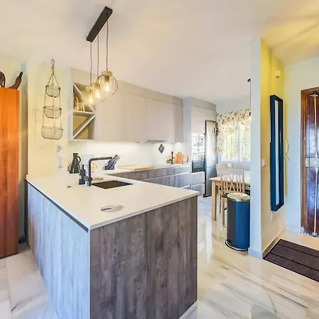 105 - Duplex With Views, 公寓