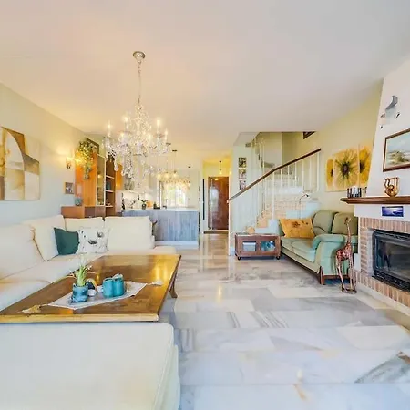 105 - Duplex With Views, *